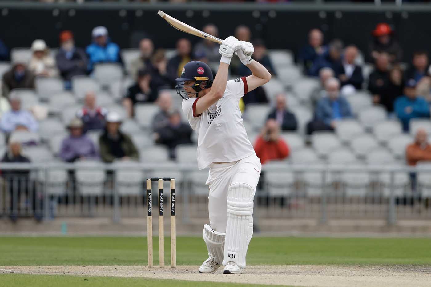 Rocky Flintoff's maiden fifty keeps Lancashire afloat
