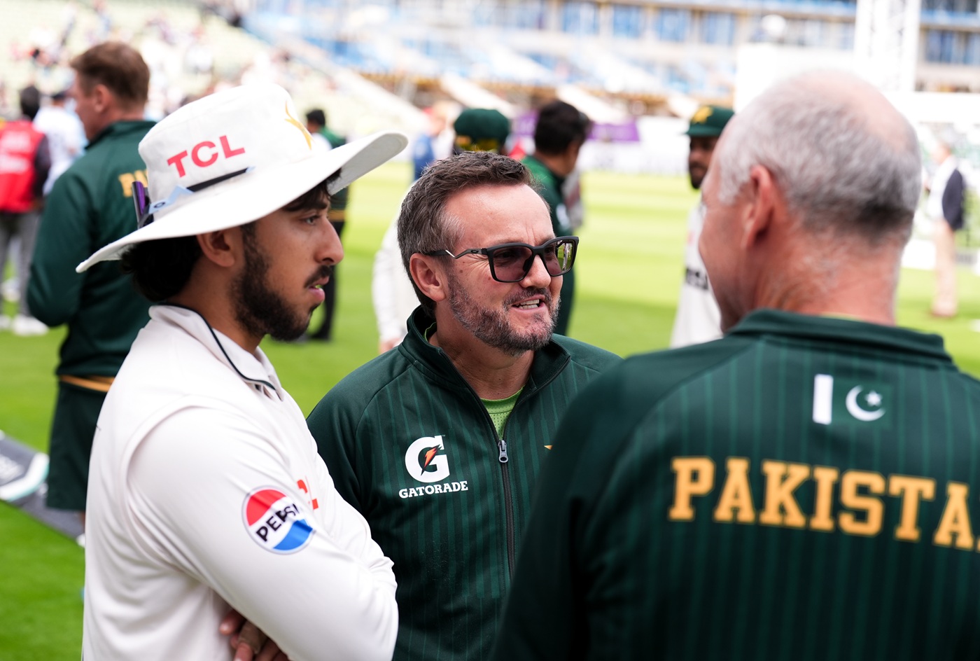 Mike Hesson 'open' to taking on Pakistan Test head coach role