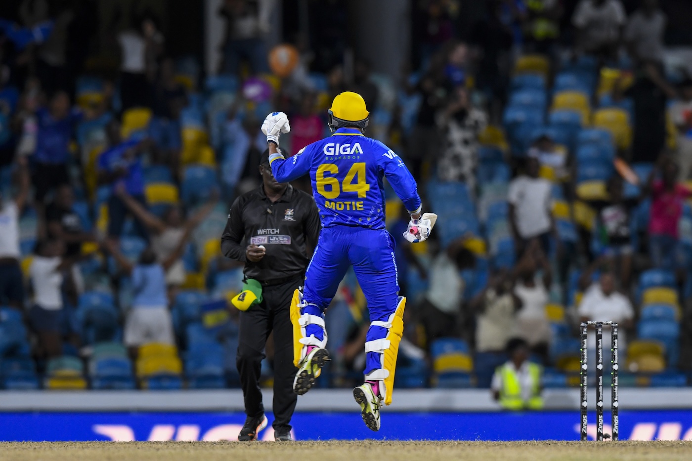 Motie's late hits clinch thriller; Tridents, Kingsmen through to playoffs