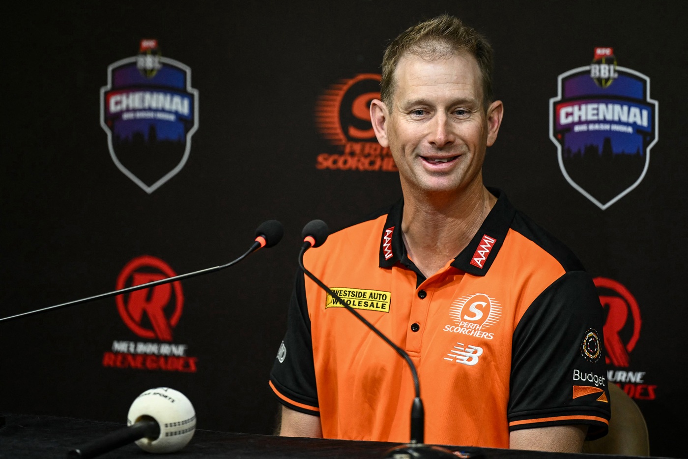 Voges turns to Hussey and IPL experience for Scorchers' Chennai challenge