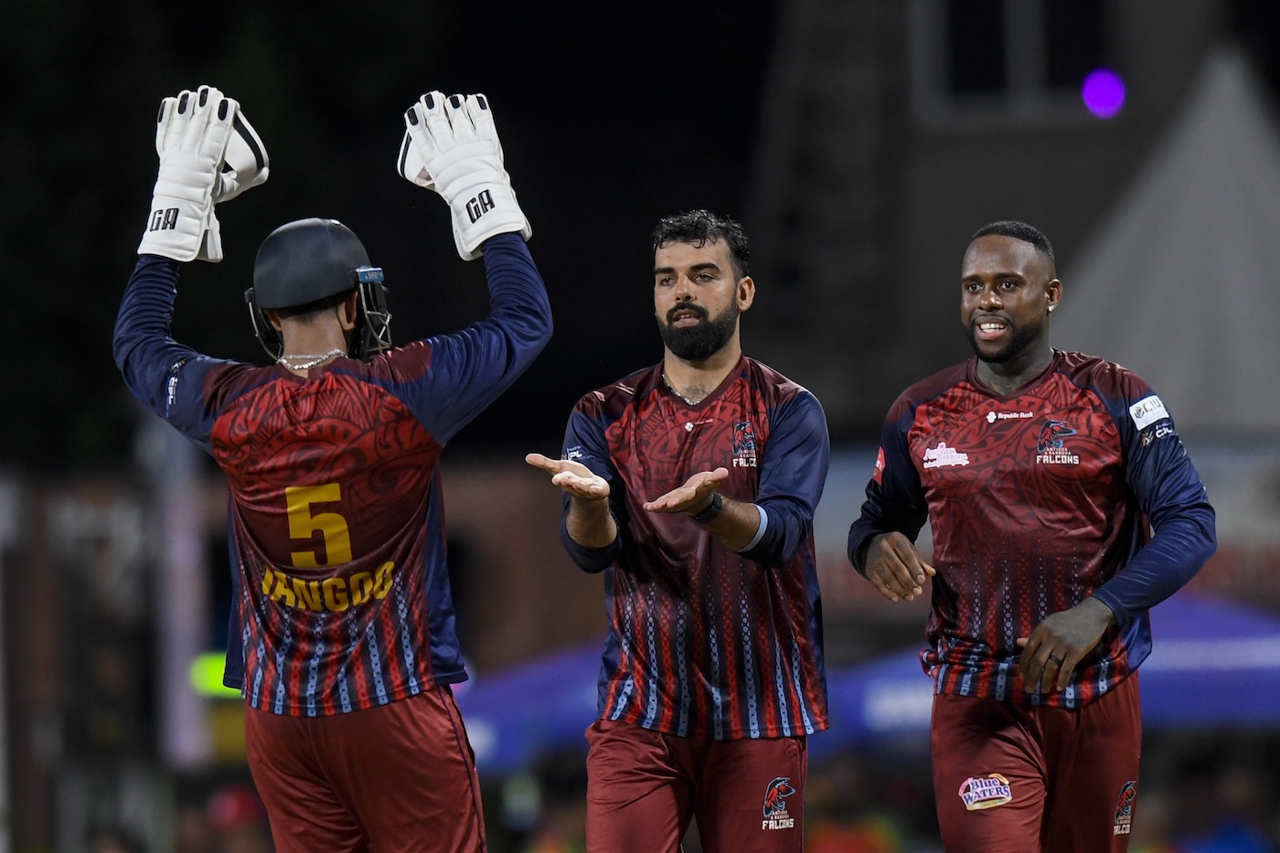 Shadab and Moqim skittle Amazon Warriors for 76 to send Falcons into CPL final