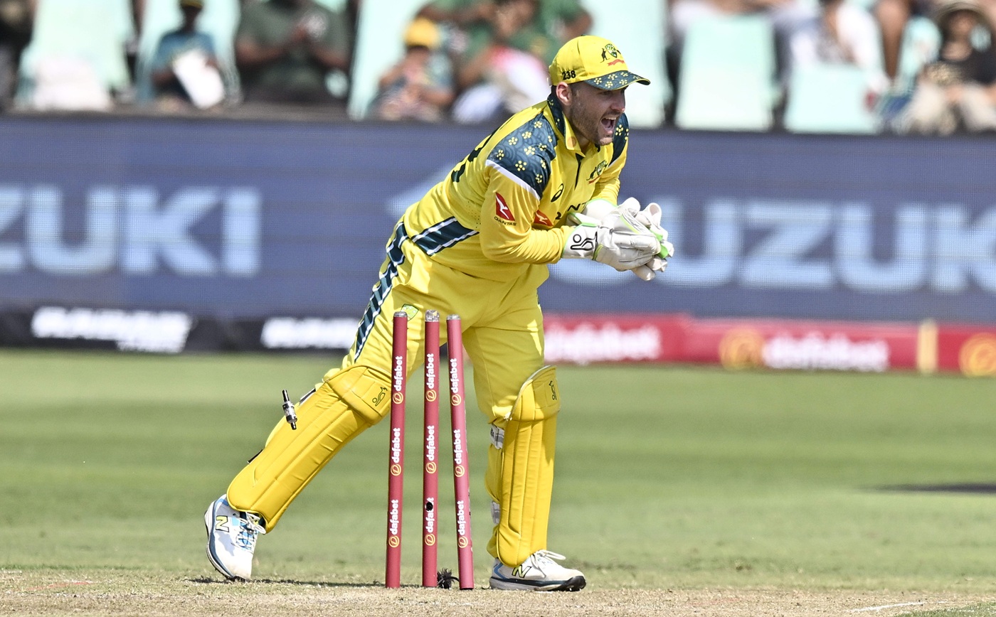 Inglis in doubt for South Africa Tests after fractured finger rules him out of ODIs