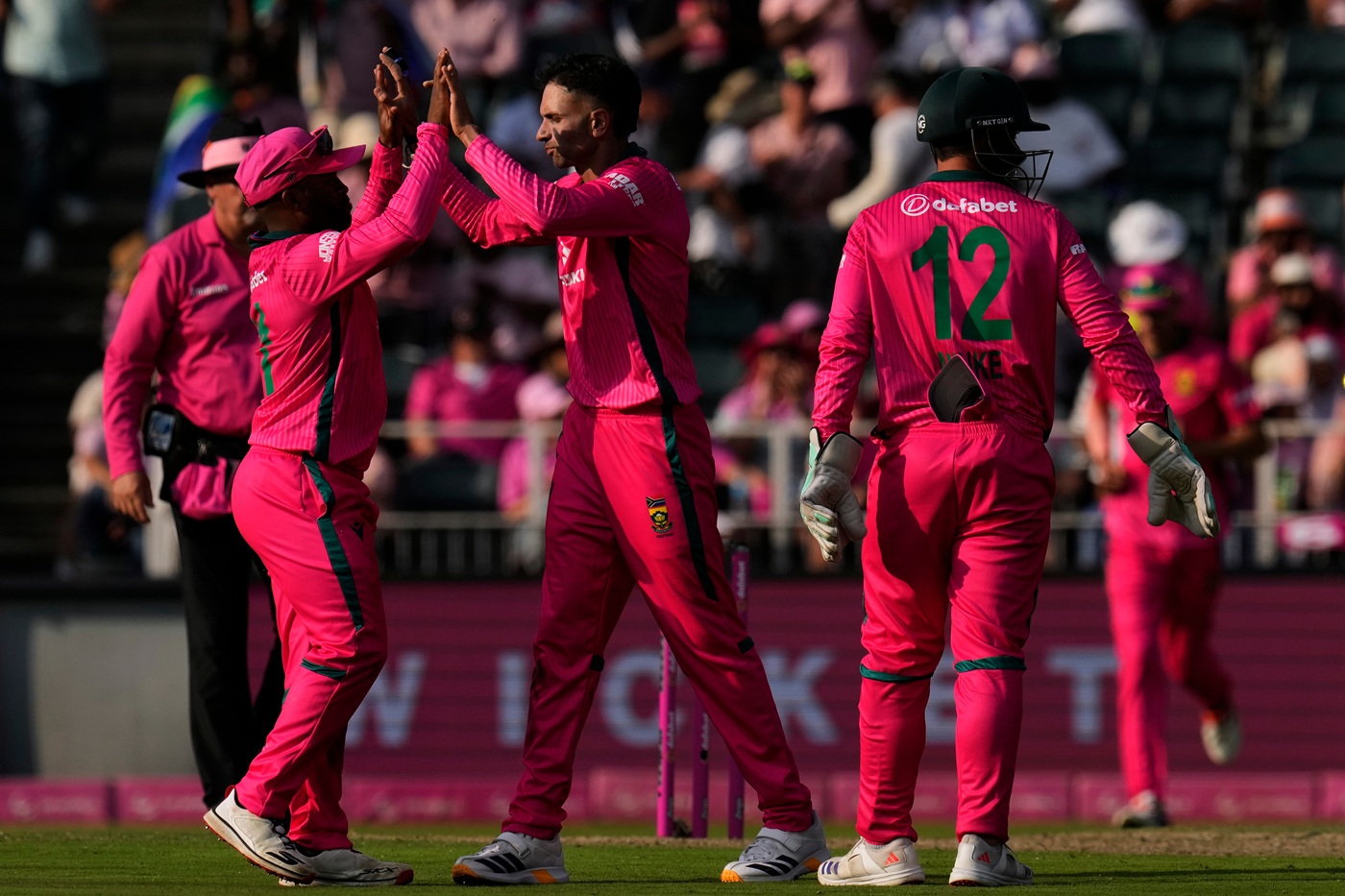 Eyes on weather as Australia look to avoid clean sweep against South Africa