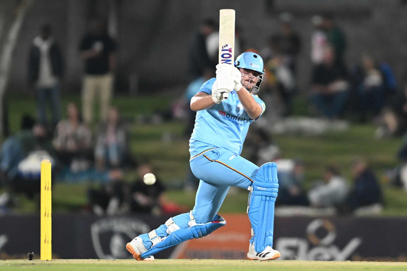 Pretorius 188* breaks Gayle's record for highest T20 score