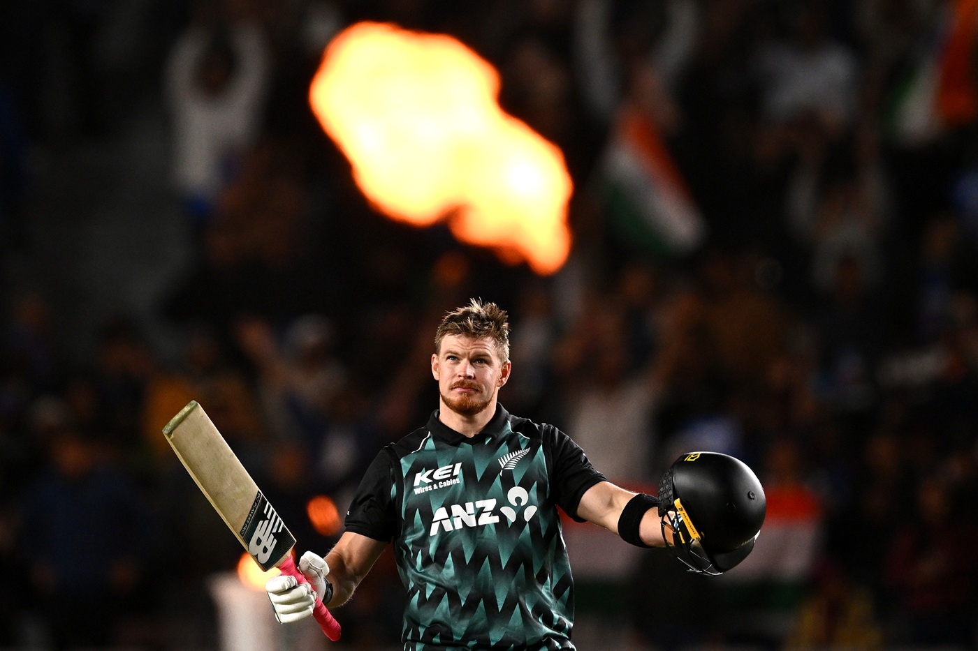 Phillips' century, Duffy's four-for topple India