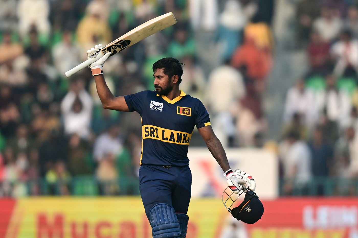 Pakistan restrict Sri Lanka to 325 after Kamindu's maiden ODI century