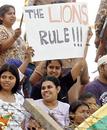 Sri Lanka fans celebrate victory, Bangladesh v Sri Lanka, 1st Test, Chittagong, 4th day, March 3 2006
