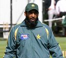 Mohammad Yousuf during the warm-up, England v Pakistan, 1st Test, Lord's, July 17, 2006