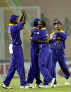 Sanath Jayasuriya is the centre of attention after scalping Mohammad Rafique, Bangladesh v Sri Lanka, 1st qualifying match, Champions Trophy, Mohali, October 7, 2006
