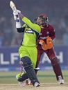 Imran Farhat  gives the spinners the charge, Pakistan v West Indies, 3rd ODI, Lahore, December 10, 2006