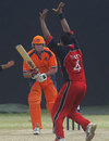 Darron Reekers survives an appeal from Umar Bhatti, Canada v Netherlands, Nairobi (Ruaraka), WCL, January 30, 2007 