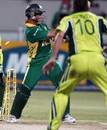 Mark Boucher is bowled by Shahid Afridi, South Africa v Pakistan, 2nd ODI, Durban, February 7, 2007