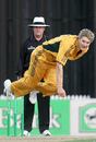 Shane Watson throws all his effort into a delivery, New Zealand v Australia, Chappell-Hadlee Trophy, 3rd match, Hamilton, February 20, 2007