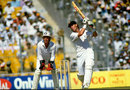 Dean Jones his out during his unbeaten 56 against New Zealand, 20th Match: Australia v New Zealand, Reliance World Cup, Chandigarh, October 27, 1987