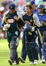 Geraint Jones congratulates Robert Key after Kent secured their place in the final, Kent v Sussex, Twenty20 Cup, 2nd semi-final, Edgbaston, August 4, 2007   