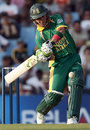 AB de Villiers winds up to hit the ball hard, South Africa v Australia, Twenty20 warm-up, Centurion, September 9, 2007
