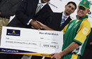 Shaun Pollock poses with his Man-of-the-Match cheque, Pakistan v South Africa, 4th ODI, Multan, October 26, 2007