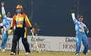 Paul Nixon appeals for a leg-before against Nathan Astle, Delhi Jets v Mumbai Champs, 8th match, Indian Cricket League, Panchkula, December 7, 2007