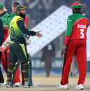Mohammad Yousuf and Hamilton Masakadza shake hands after the game, Pakistan v Zimbabwe, 4th ODI, Mobilink Cup, Faisalabad, January 30, 2008