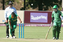 Ashlyn Kilowan bowls as Caitriona Beggs looks on, South Africa v Ireland, ICC Women's World Cup Qualifiers semi-final, Stellenbosh, February 22, 2008