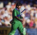 Javed Miandad walks off after being stumped off Laxman Sivaramakrishnan, India v Pakistan, Word Championship of Cricket final, Melbourne, March 10, 1985
