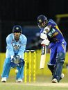 Mahela Jayawardene in attacking mode, 3rd ODI, Premadasa Stadium, Colombo, August 24, 2008