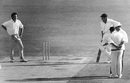 Ray Illingworth has a chat with the umpire as John Snow looks on, Australia v England, 2nd Test, Perth, 5th day, December 16, 1970