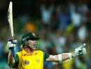 Brett Lee ends the game on the same successful note with which he started it, Australia v India, VB Series, 7th ODI, Sydney, January 22, 2004