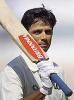 Rahul Dravid acknowledges the crowd after scoring 222, India v New Zealand 1st Test, Motera, October 9, 2003