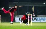 Bangladesh v Zimababwe, 2nd ODI ,Bangabandhu National Stadium, Dhaka, 25 November 2001