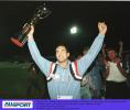 Champion's Trophy Dec 1997 Final, England v West Indies, Hollioake with the Champion's Trophy.