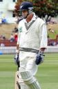 Mark Richardson trudges back after being dismissed at Wellington, New Zealand v Pakistan, 2nd Test, Wellington, 4th day, December 29, 2003