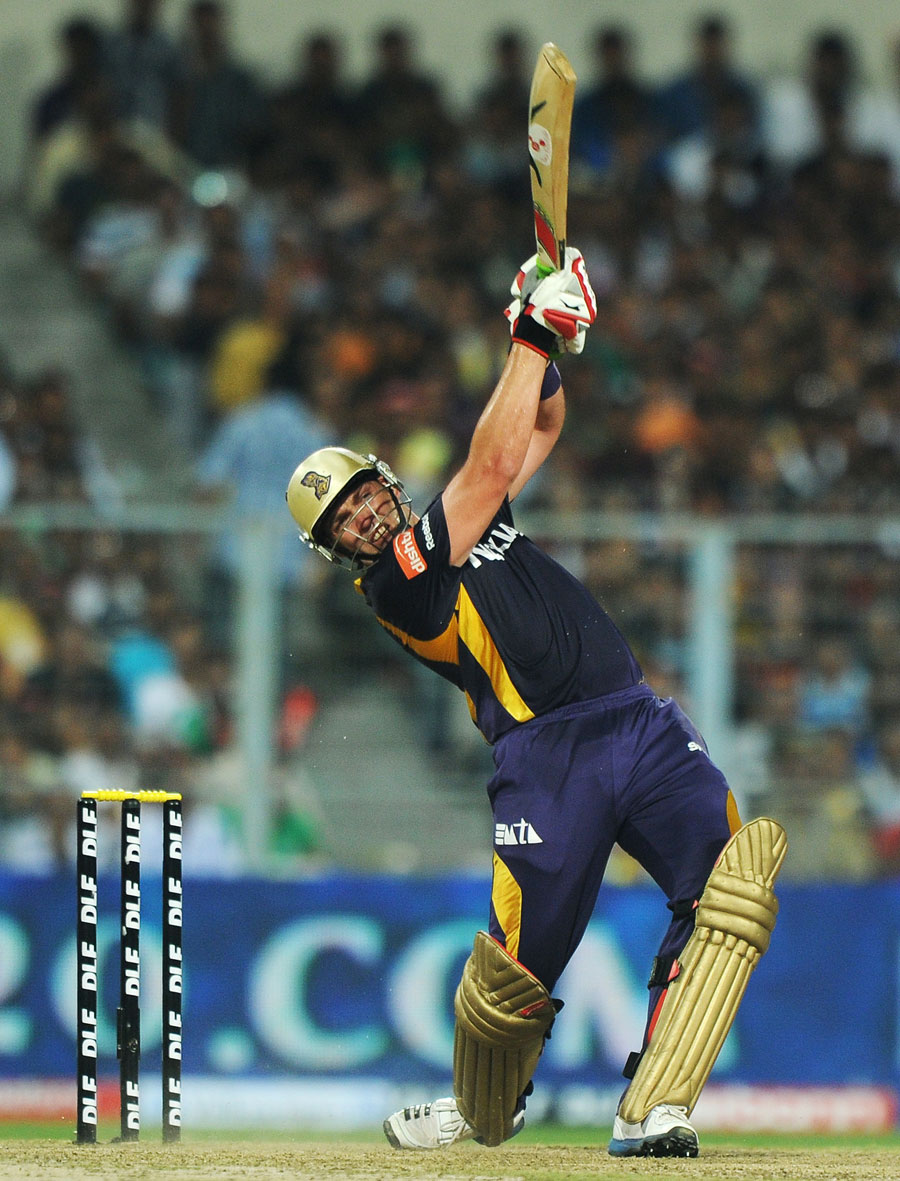 Jacques Kallis hammered 41 off 27 balls | Photo | Indian Premier League | ESPNcricinfo.com