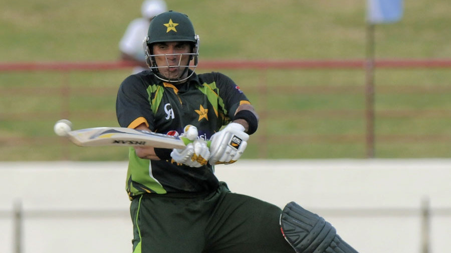 Misbah-ul-Haq reverse sweeps the ball Misbah-ul-Haq reverse sweeps the ball