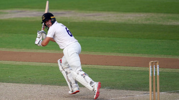 Kent cobble together defendable total as Glamorgan face tense final-day chase
