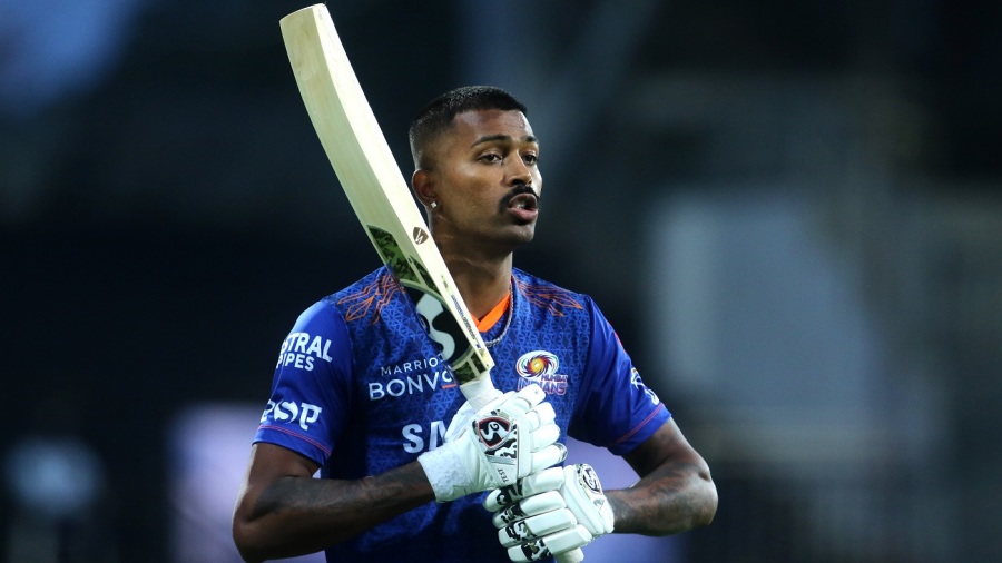 Hardik Pandya gets ready for throwdowns Hardik Pandya gets ready for throwdowns