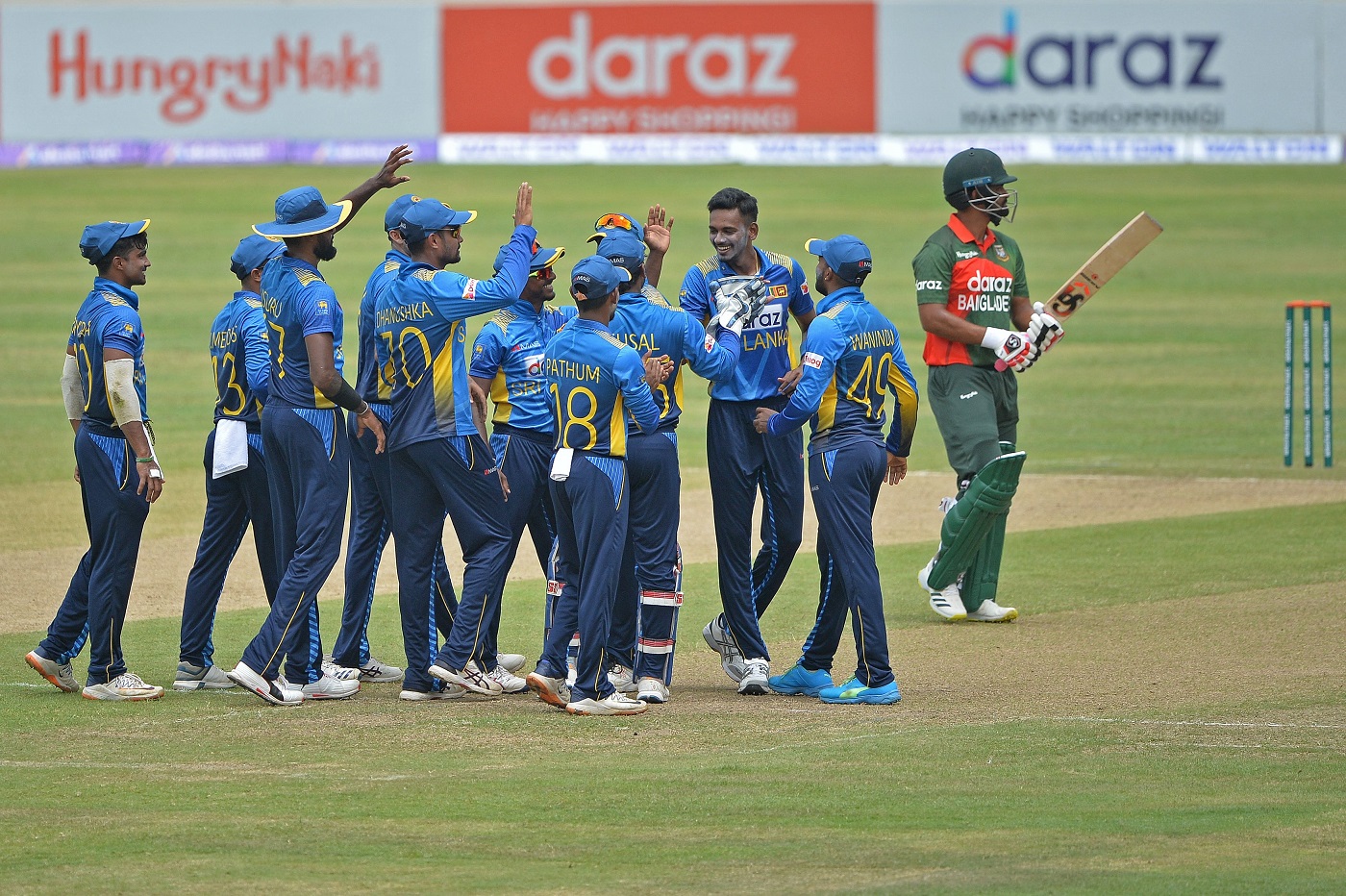 இலங்கைக்கு எதிரான இரண்டாவது ஒருநாள் போட்டியில் பங்களாதேஷ் அபார வெற்றி! தொடரை கைப்பற்றி அசத்தல்! 2