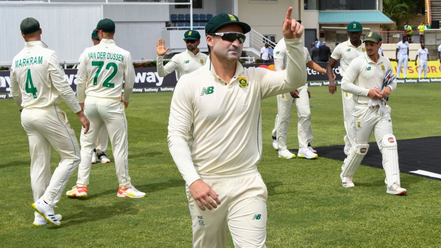 Dean Elgar leads South Africa out in his first Test as full-time captain Dean Elgar leads South Africa out in his first Test as full-time captain