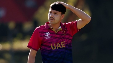 Canada opt to bat, UAE bring in Farooq and Jawadullah