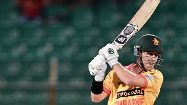 Ireland bowl in ODI series opener; Campbell on ODI debut