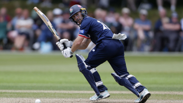 Jaydn Denly, Ben Dawkins guide Kent to victory