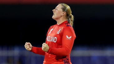 England opt to bat in Ecclestone’s 100th T20I; both sides unchanged