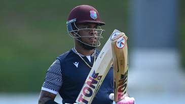 West Indies bowl first, Hetmyer replaces Chase