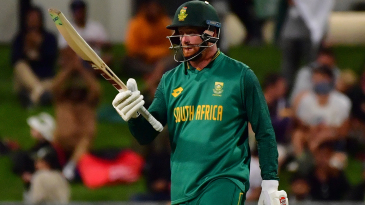 South Africa bat with Klaasen, de Zorzi back in virtual knockout