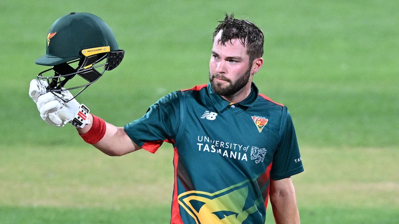 Jewell ton, Owen cameo take Tasmania past Victoria