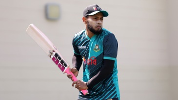 Mushfiqur eyes century-Test celebration against misfiring Ireland