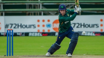 Ireland bat with three changes; Shamim back in Bangladesh XI