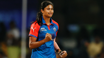 Unchanged Giants opt bowl; Capitals bring in Titas Sadhu