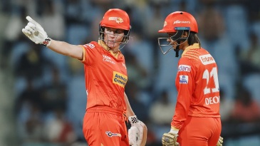 Mooney, Dottin, Kanwar hand Giants massive win to jump to second
