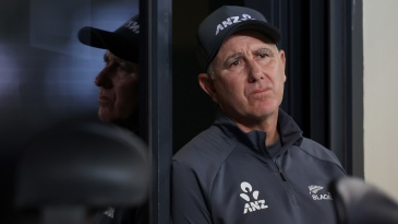 Stead weighs future as New Zealand advertise for split head coach roles